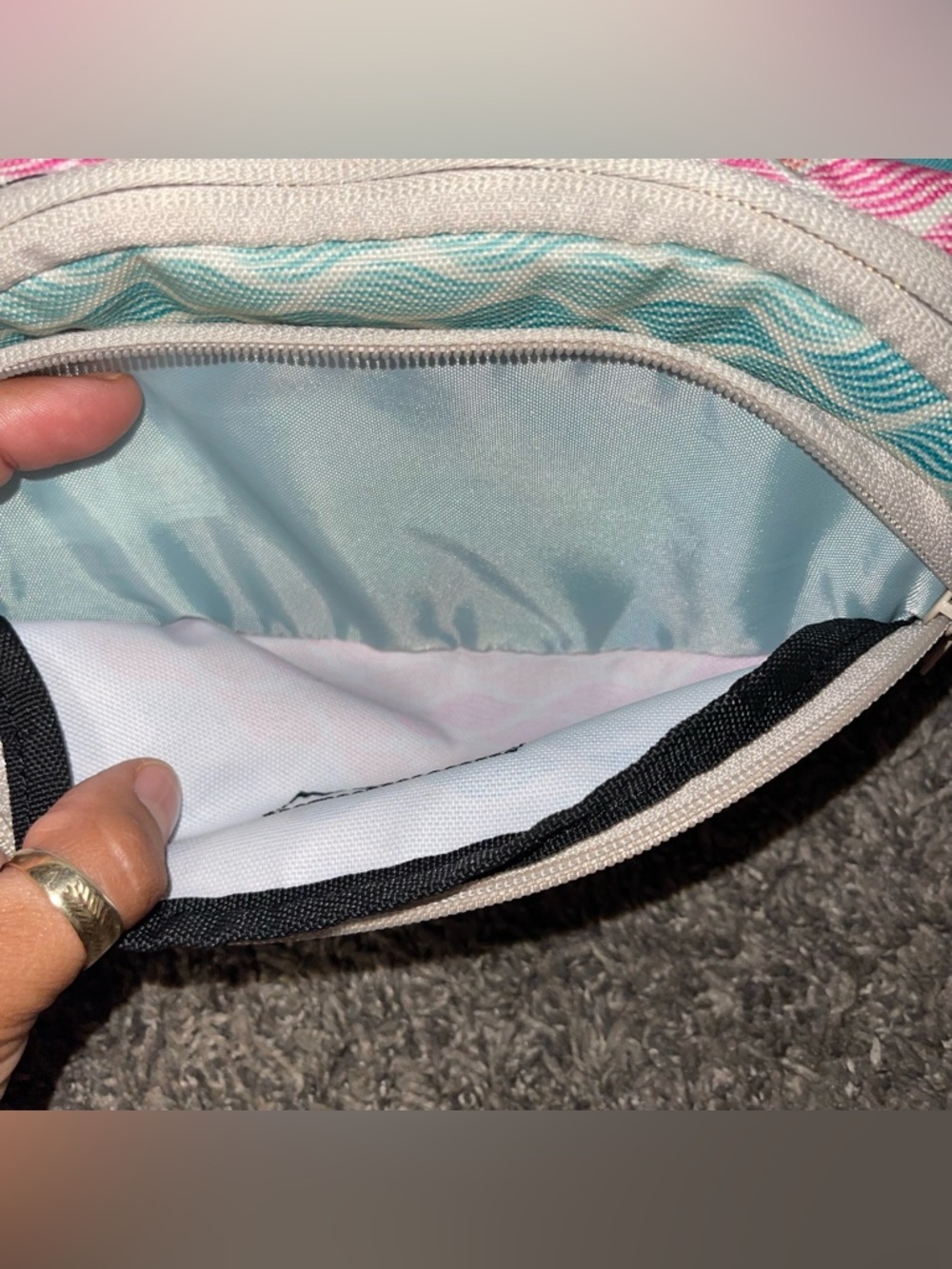 KAVU Spectator Sling Belt Bag Fanny Pack - Picture 4 of 7